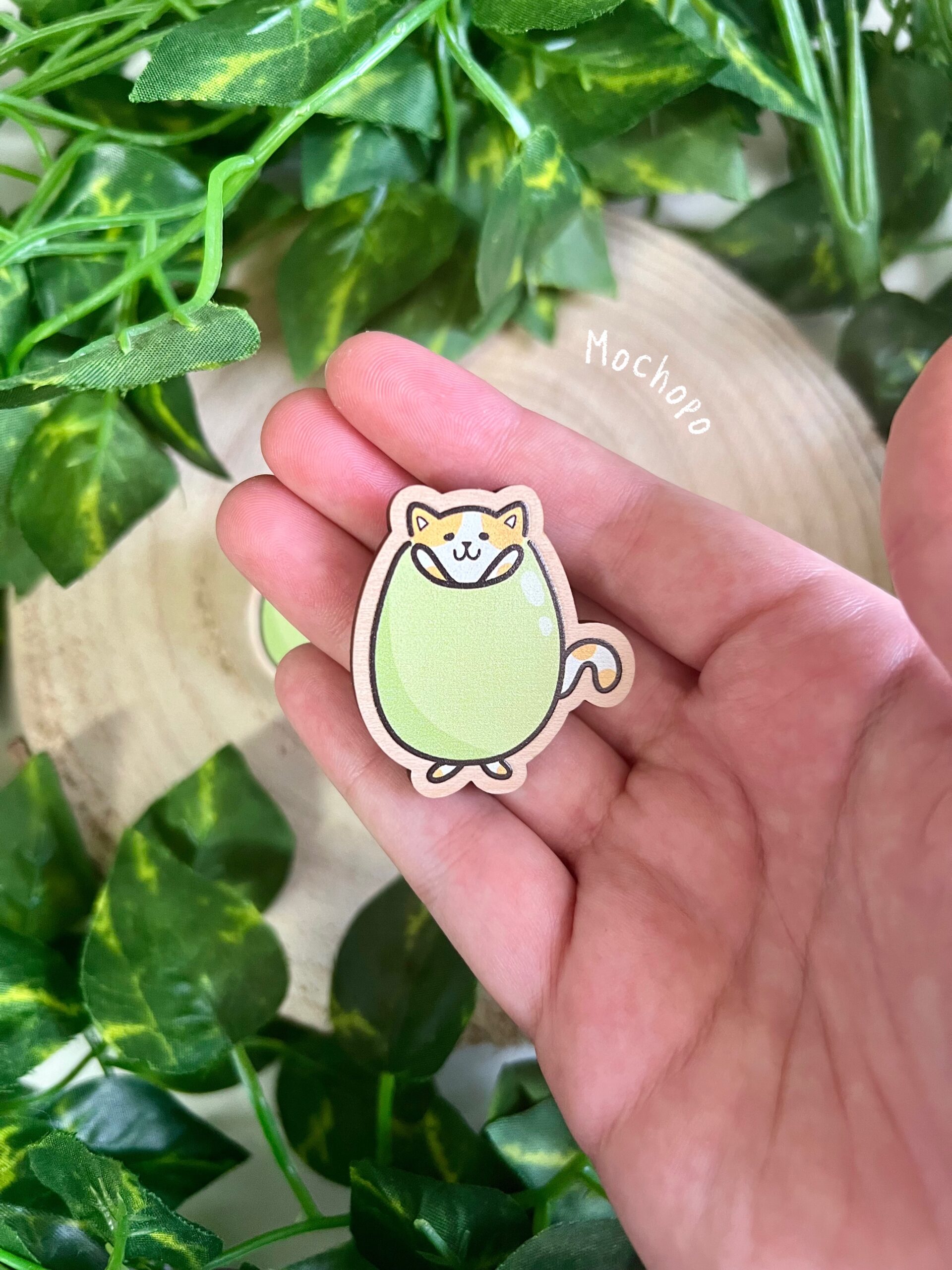 Pin de madera del gato aceituno (Benjamín) - Imagen 3