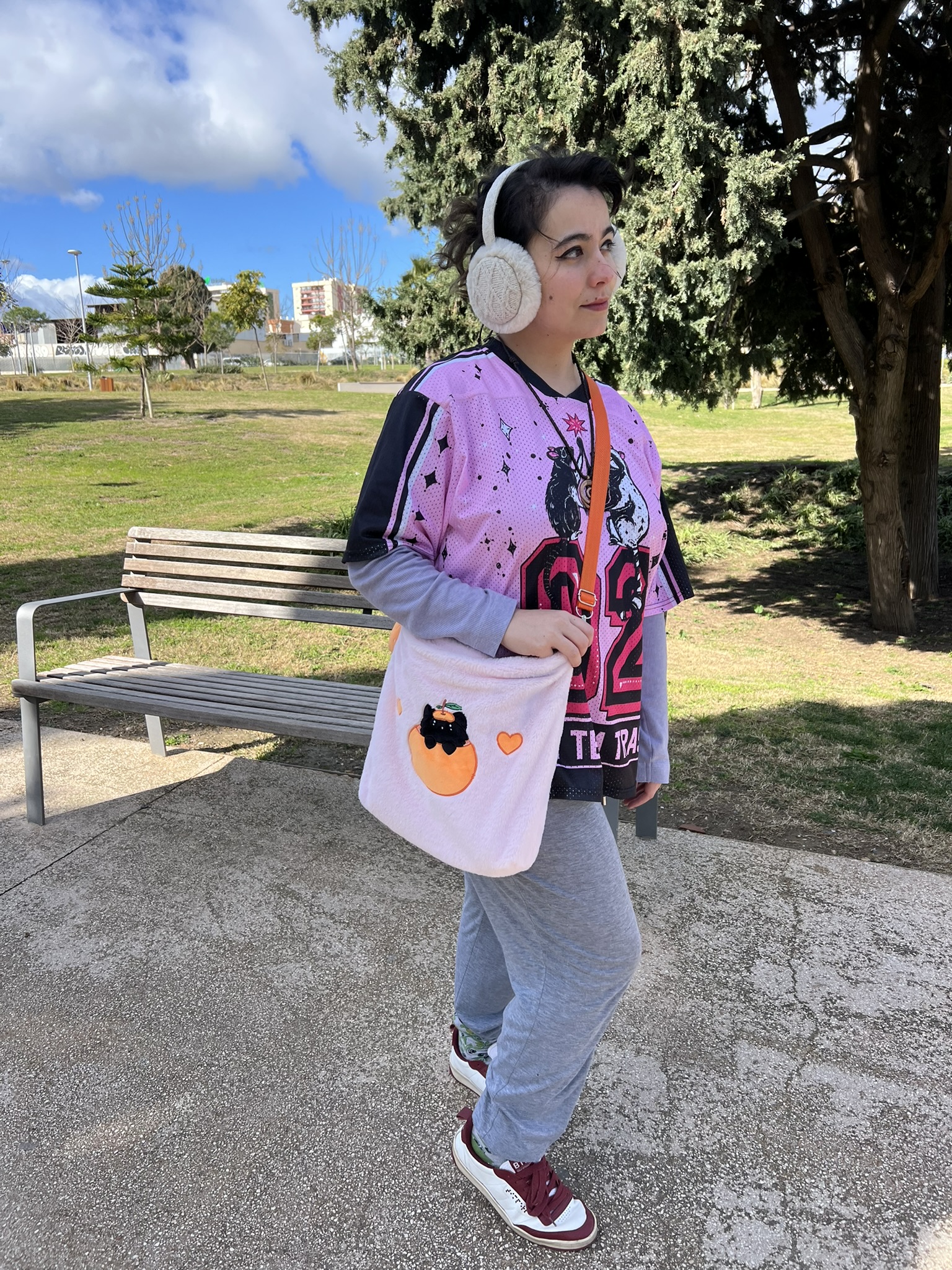 Bolso bandolera de peluche rosa con forma de gato mandarino Peluso