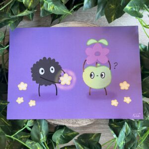 Ilustración con fondo morado que presenta a un susuwatari de Studio Ghibli entregándole una estrella a un junimo verde de Stardew Valley